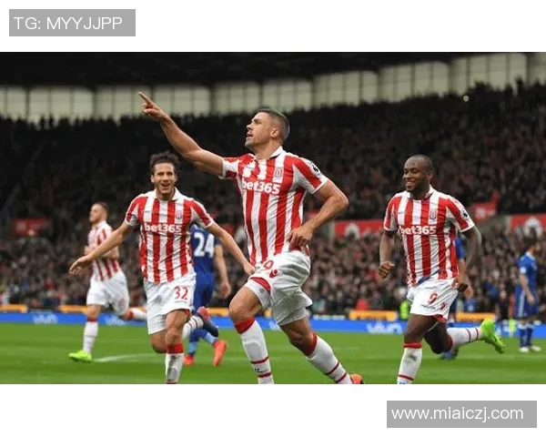 朴次茅斯与米尔顿的激烈对决展现英足坛新风貌