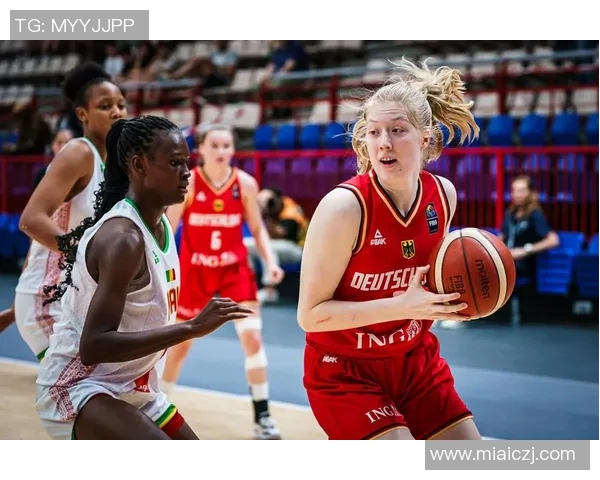 英格兰U19对决德国U19青春对抗赛精彩纷呈引发关注